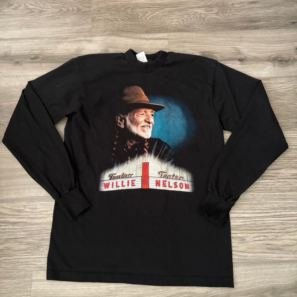 Crazy vintage willie nelson Country Music Long Sleeve Shirt